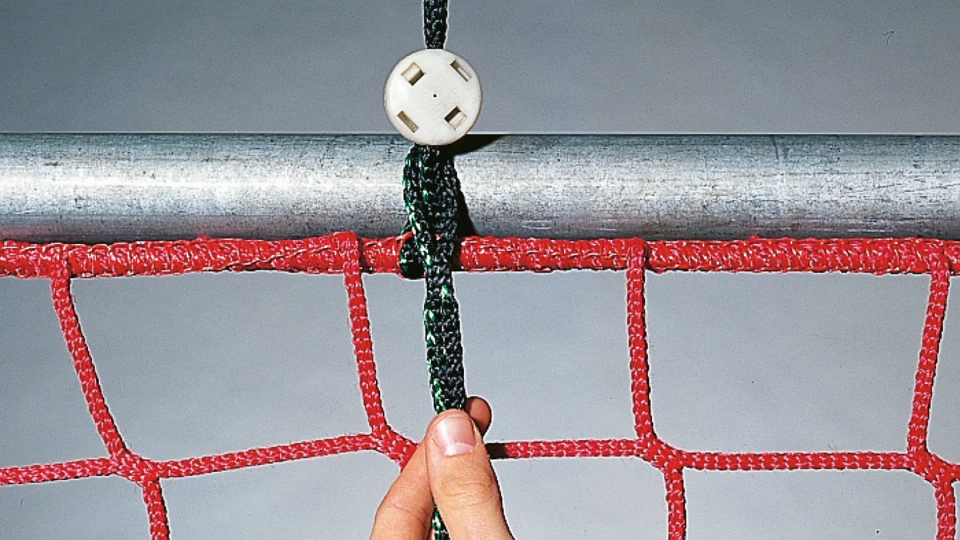 Isilink-Clip with cord